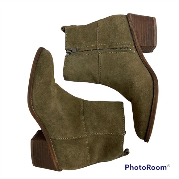 Madewell the Perrie B2070 green/moss suede ankle bootie 6 - Picture 3 of 16
